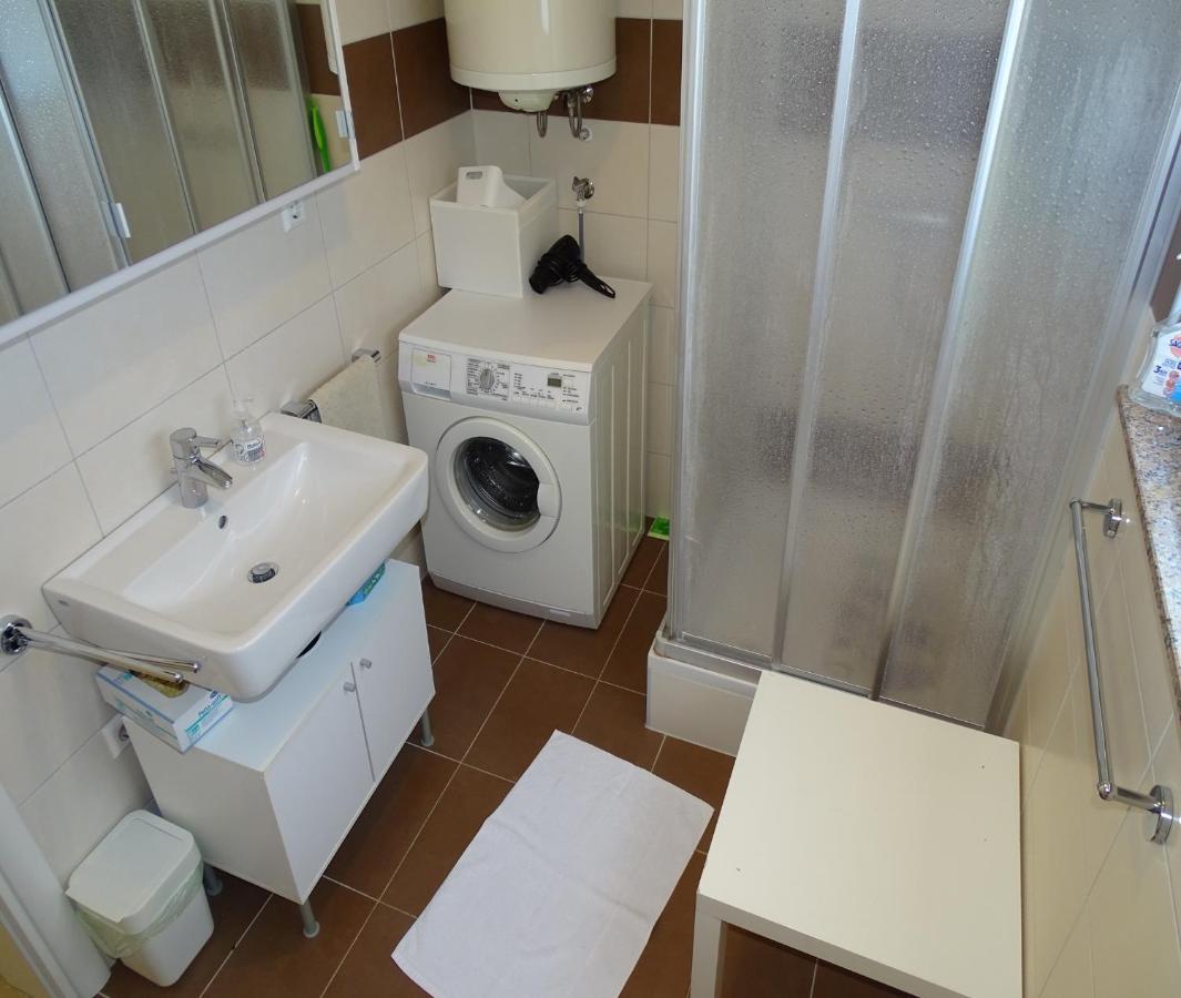 Apartmani David Vir Kültér fotó